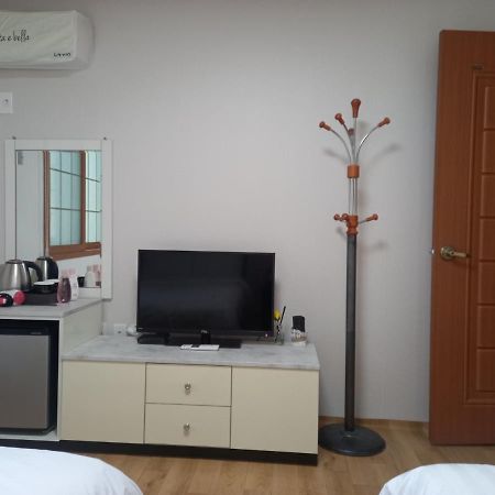 Charlie Hotel Csedzsu Kültér fotó