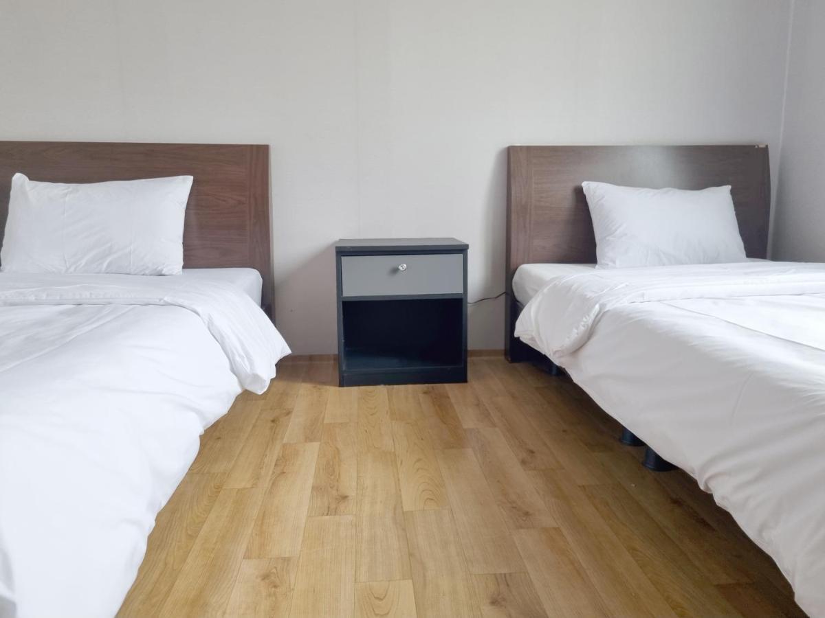 Charlie Hotel Csedzsu Kültér fotó